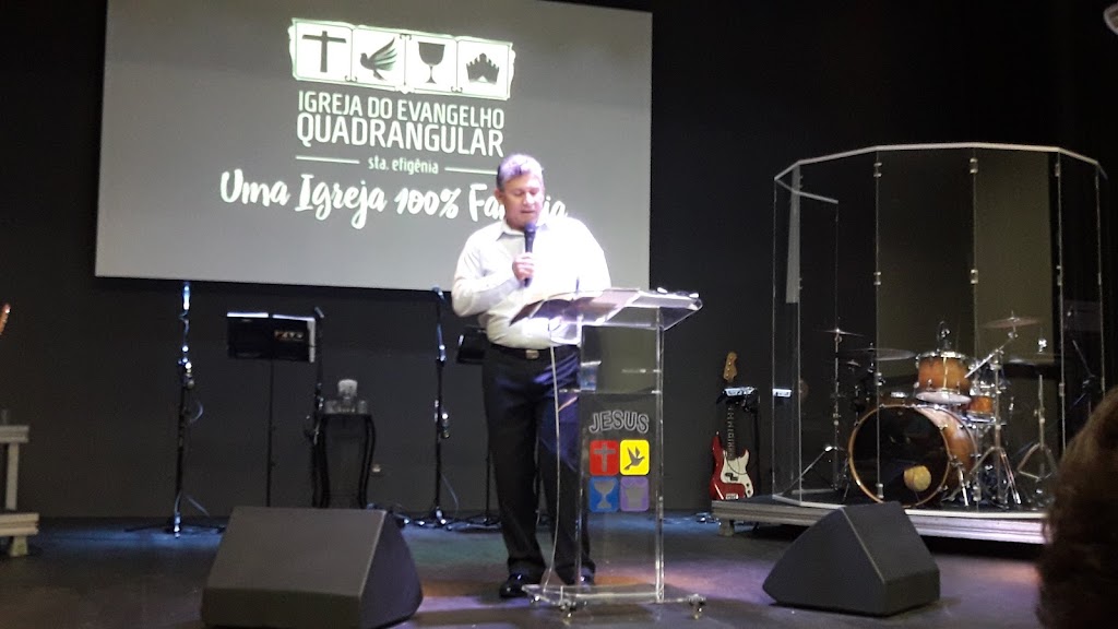 Fachada de 11ª Igreja Evangelho Quadrangular