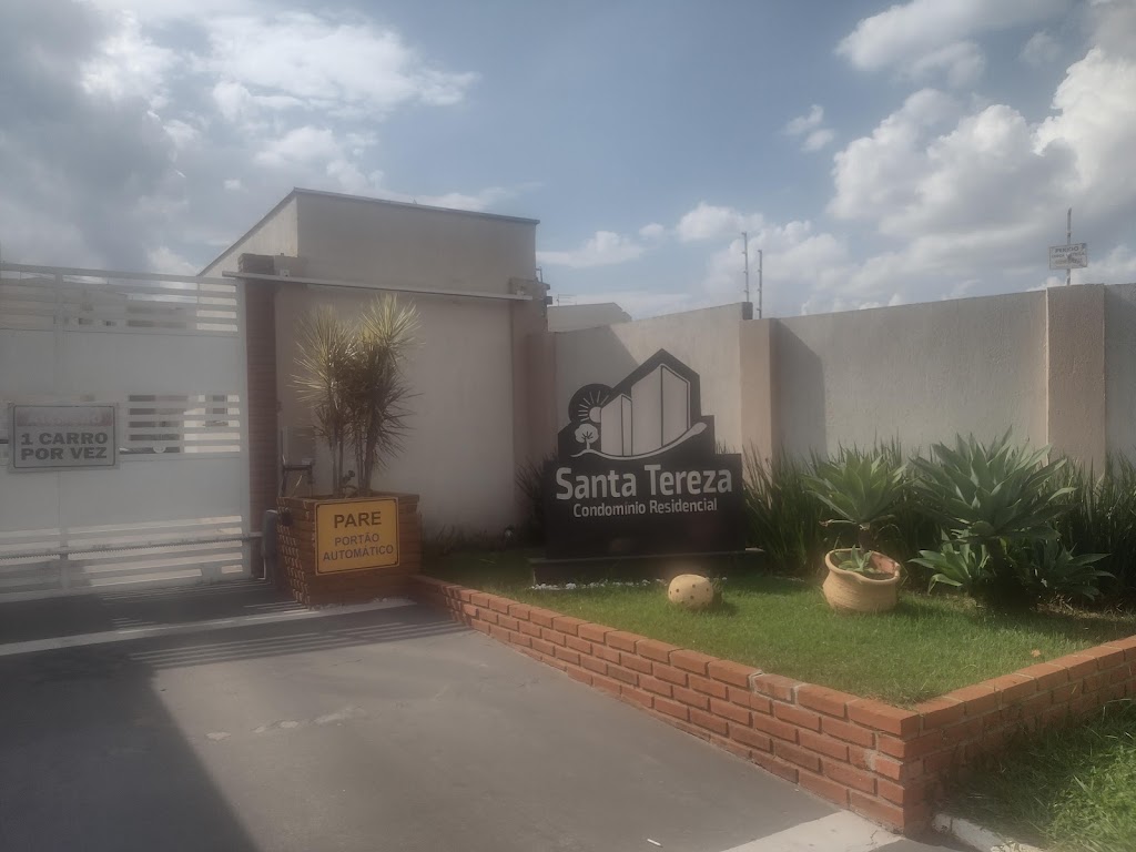 Fachada de Condomínio Santa Teresa