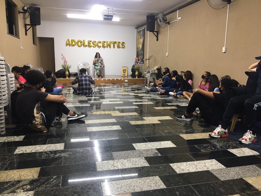 Fachada de IDE - Igreja Evangélica