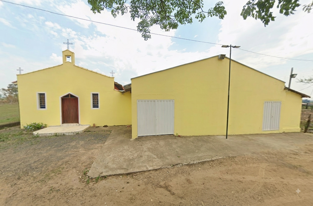 Fachada de Capela São Francisco de Assis e Nossa Senhora Aparecida (Bairro Parazinho)