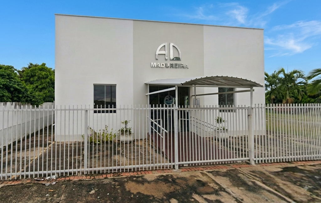 Fachada de Igreja Assembleia de Deus - Ministério Madureira