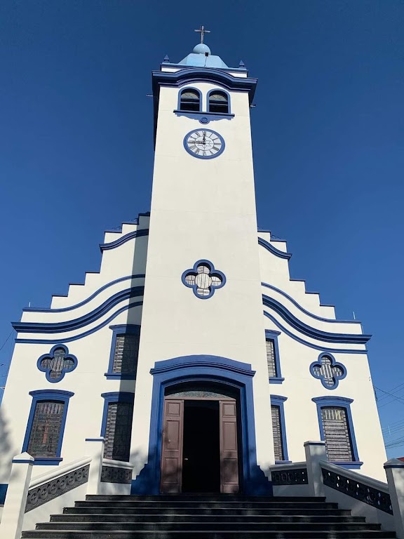 Fachada de Paróquia Nossa Senhora da Conceição