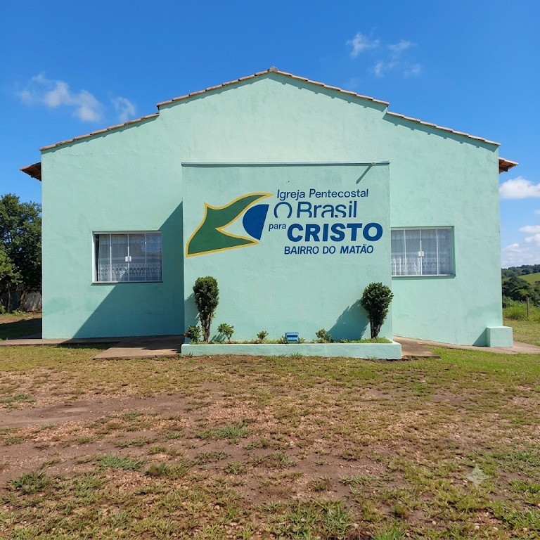 Fachada de Igreja O Brasil para Cristo (Bairro do Matão)