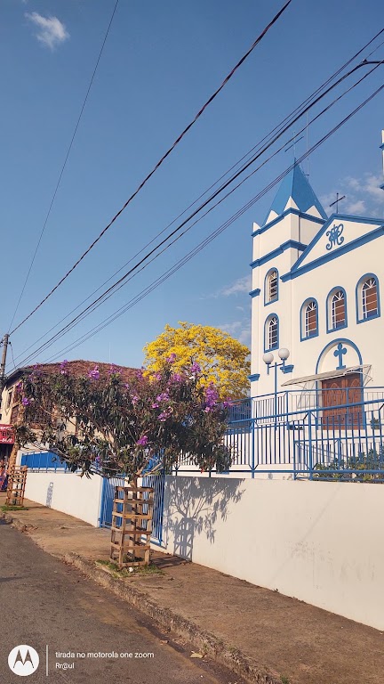 Fachada de Paróquia Nossa Senhora Aparecida