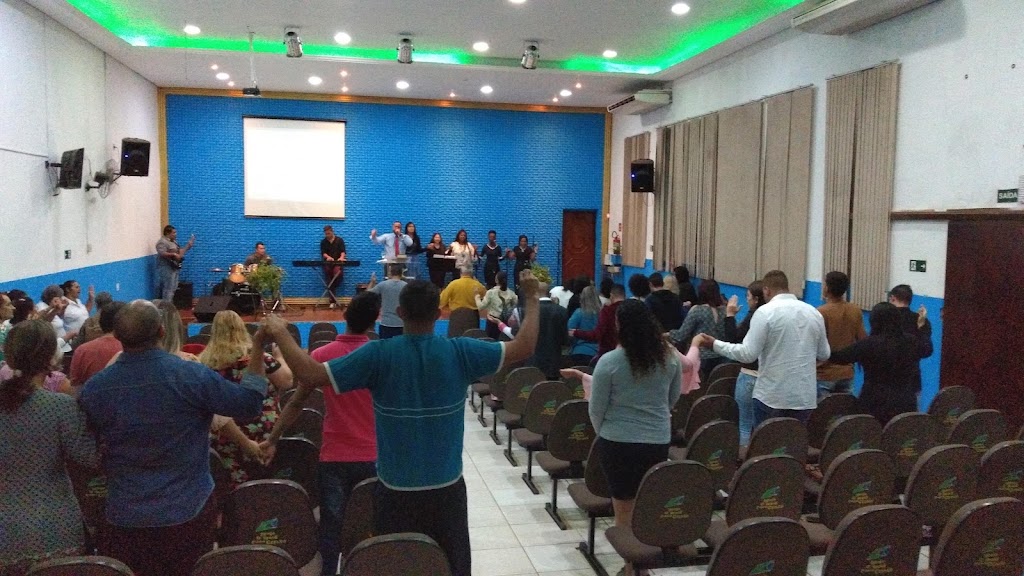 Fachada de Igreja Evangélica Pentecostal O Brasil Para Cristo