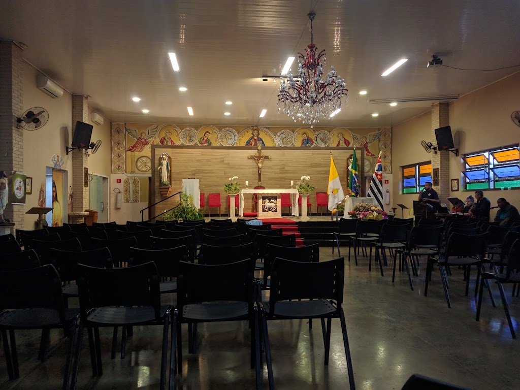 Fachada de Paróquia Santa Clara