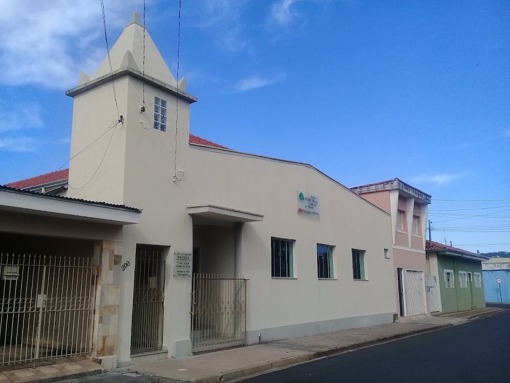 Fachada de Igreja Presbiteriana Em Itirapina