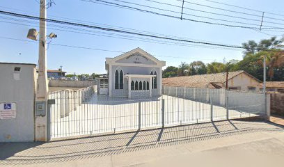 Fachada de Congregação Cristã no Brasil (CCB) - Distrito Batovi