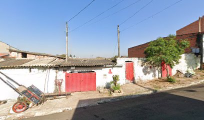 Fachada de Universal Rio Claro