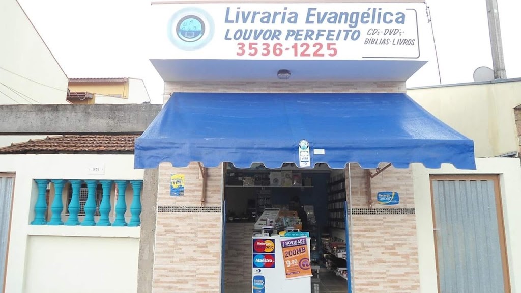 Fachada de Livraria Evangélica Louvor Perfeito