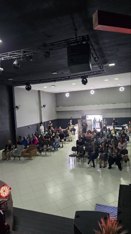 Fachada de Igreja apostólica Renascer