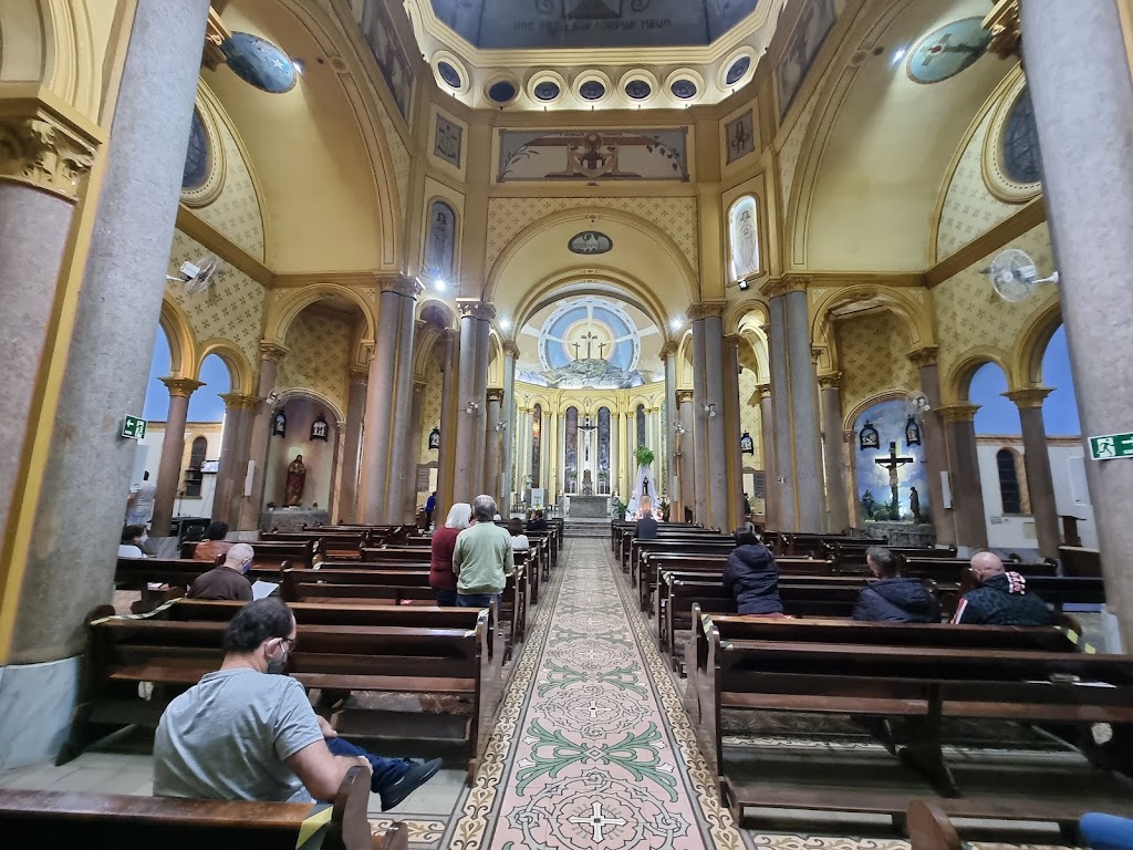 Fachada de Paróquia Santa Cruz