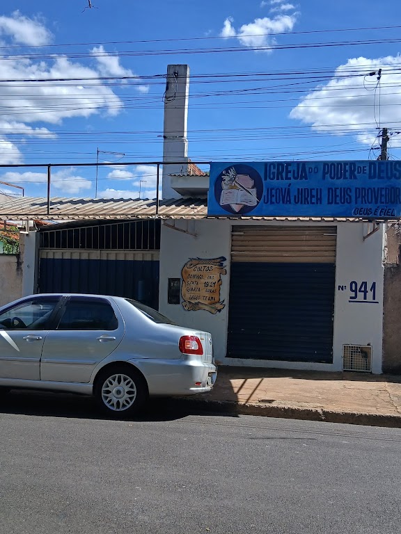 Fachada de Barbearia e adega do lágrima