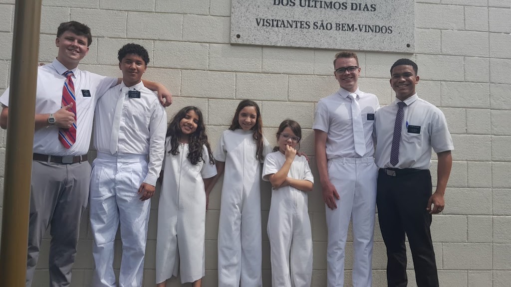 Fachada de A Igreja de Jesus Cristo dos Santos dos Últimos Dias