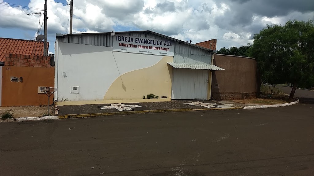 Fachada de Igreja Evangélica A. D. Ministério Tempo de Esperança