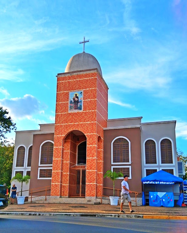 Fachada de Paróquia São Benedito