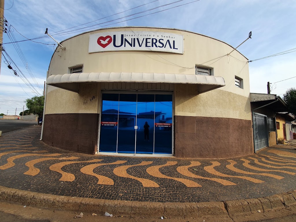 Fachada de Igreja Universal - Parque Tiradentes
