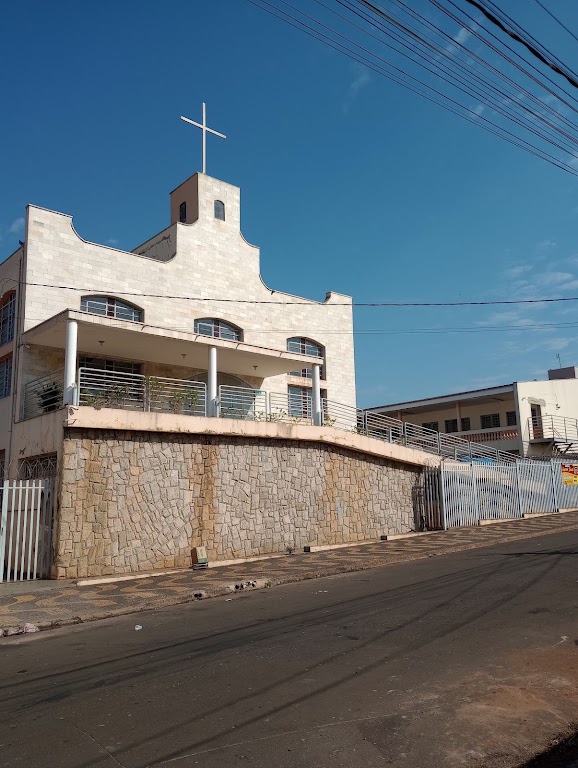 Fachada de Comunidade Divino Espírito Santo