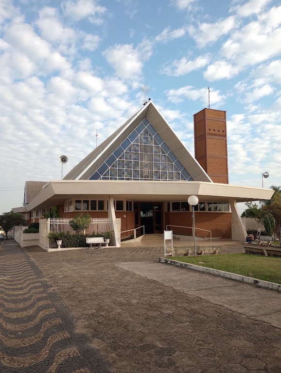 Fachada de Paróquia Bom Jesus