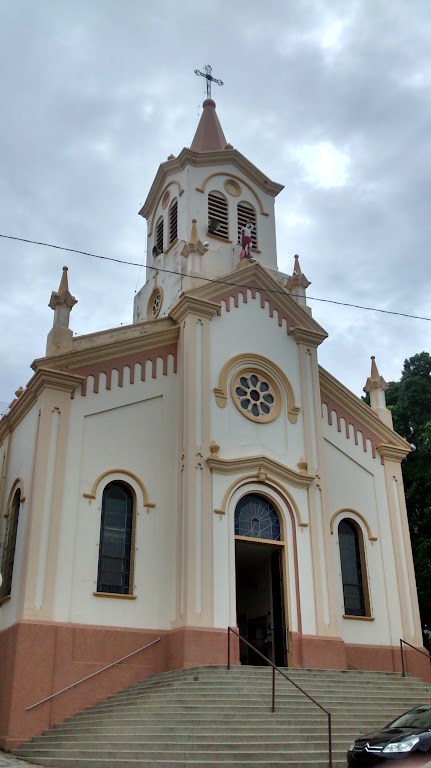 Fachada de Paróquia São Sebastião