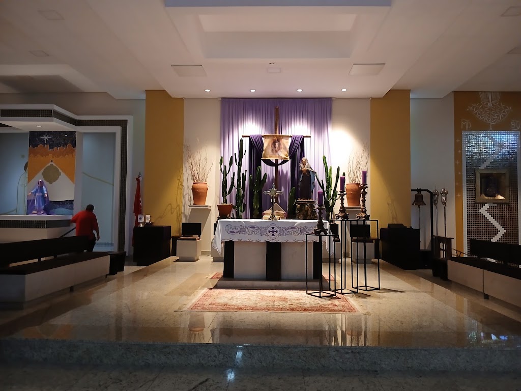 Fachada de Paróquia Menino Jesus