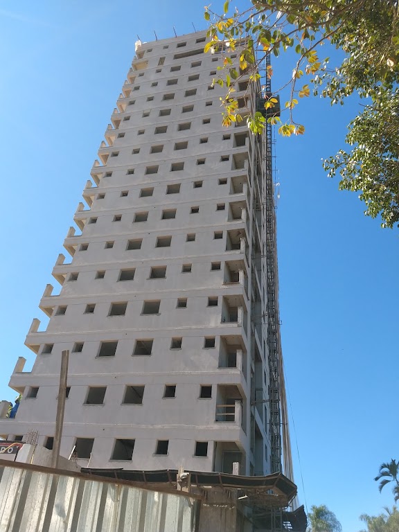Fachada de Condomínio Ville De France