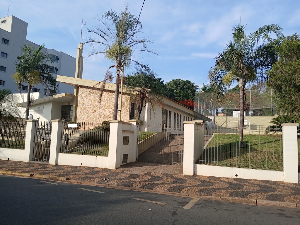 Fachada de A Igreja de Jesus Cristo dos Santos dos Últimos Dias