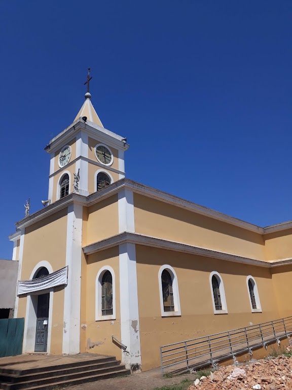 Fachada de Paróquia Nossa Senhora das Dores
