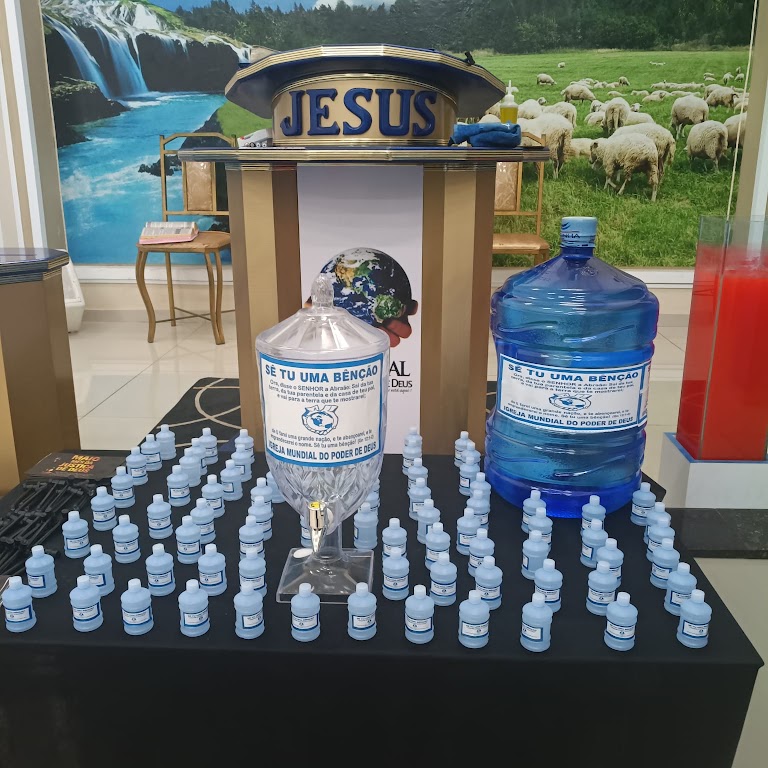 Fachada de Igreja evangélica igreja Mundial