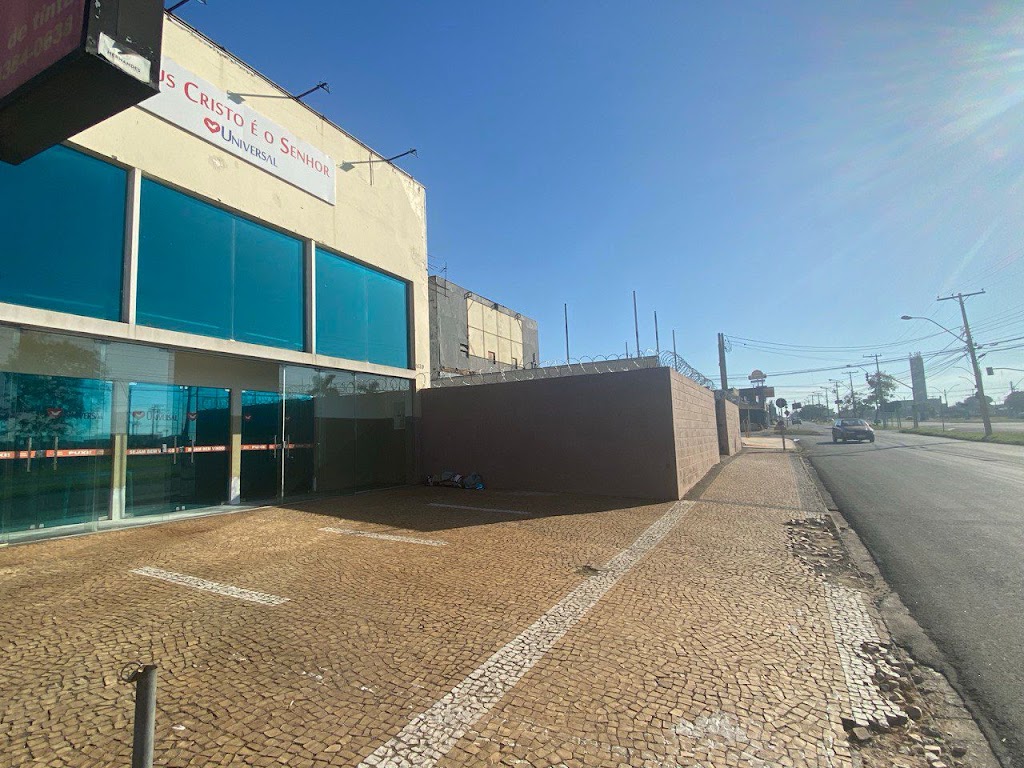 Fachada de Igreja Universal
