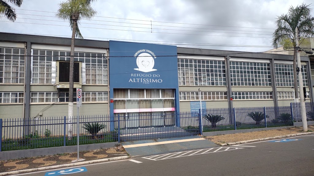 Fachada de Comunidade Evangélica Refúgio Do Altíssimo