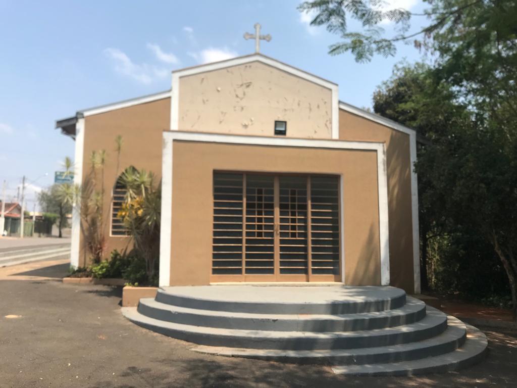 Fachada de Comunidade Santo Antônio