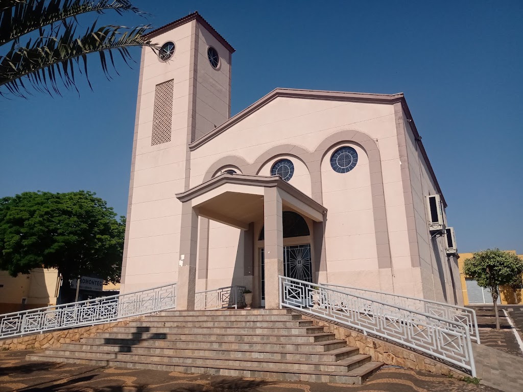 Fachada de Paróquia São Francisco de Assis
