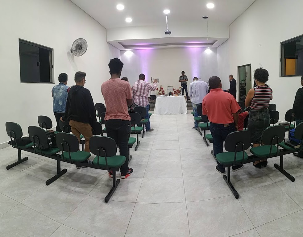 Fachada de Igreja Evangelica Pentecostal o Brasil para Cristo