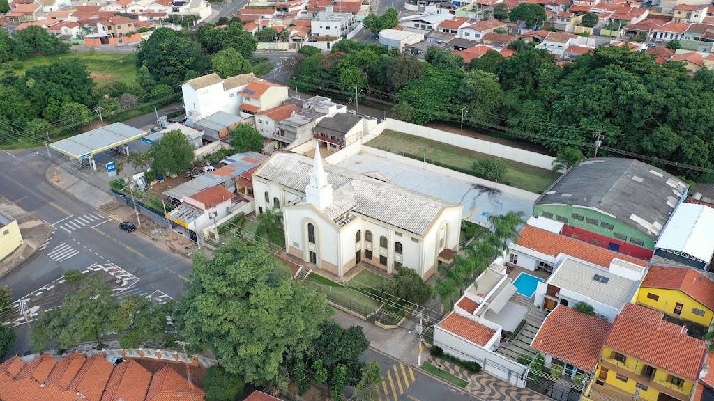 Fachada de A Igreja de Jesus Cristo dos Santos dos Últimos Dias