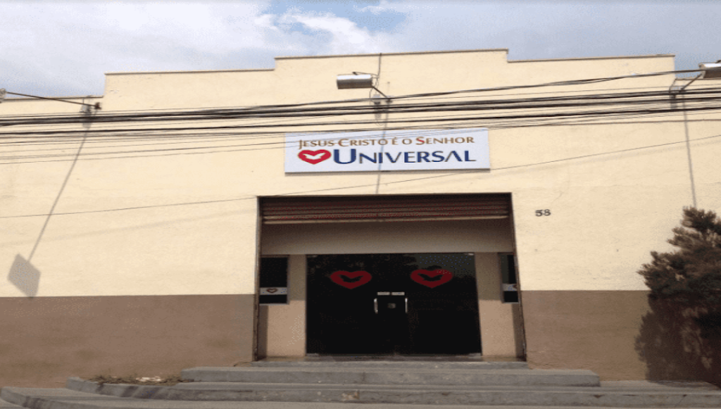 Fachada de Igreja Universal