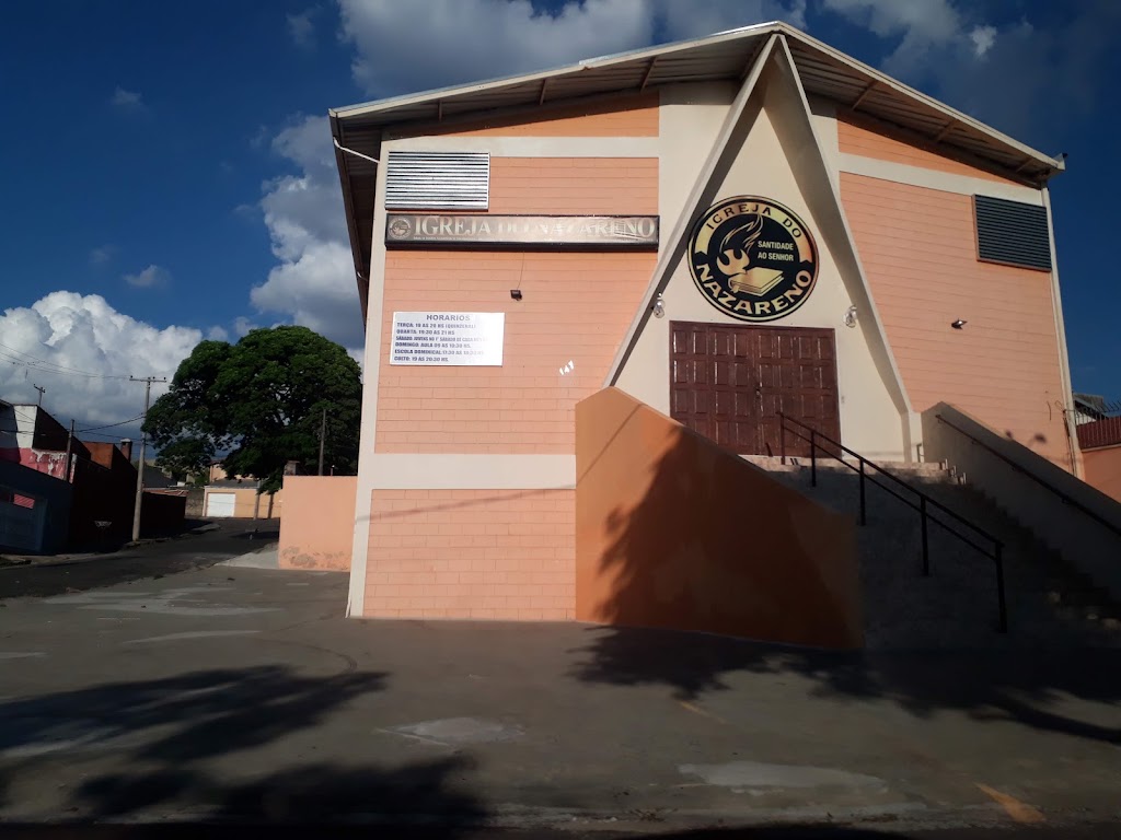 Fachada de Igreja do Nazareno Novo Campos Elíseos