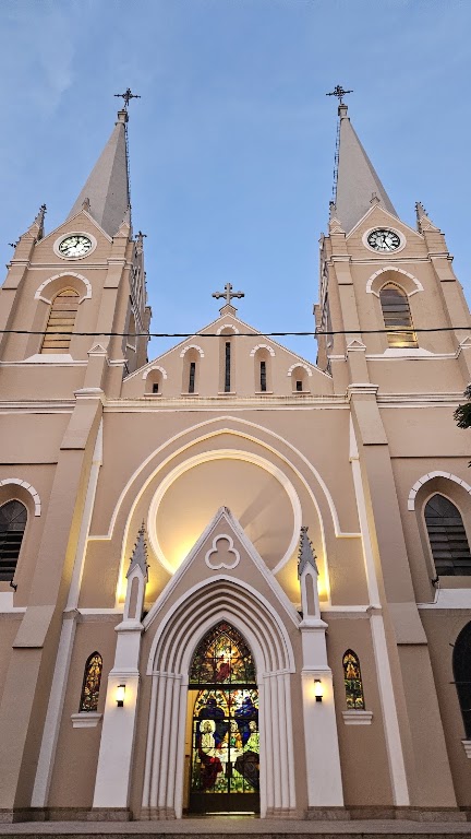 Fachada de Paróquia Sant'Ana
