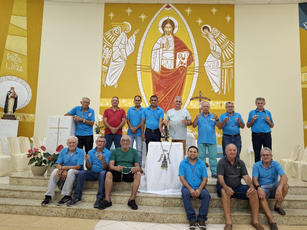 Fachada de Comunidade Santa Rosa de Lima