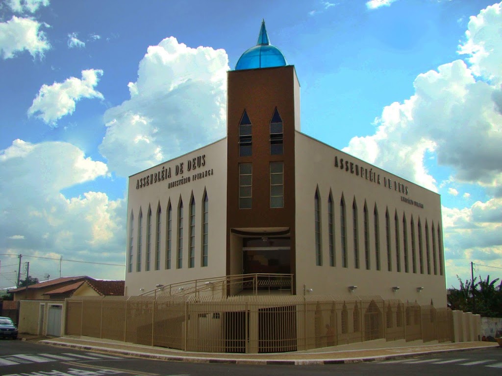 Fachada de Assembleia de Deus em Mogi Mirim - Ministério Ipiranga