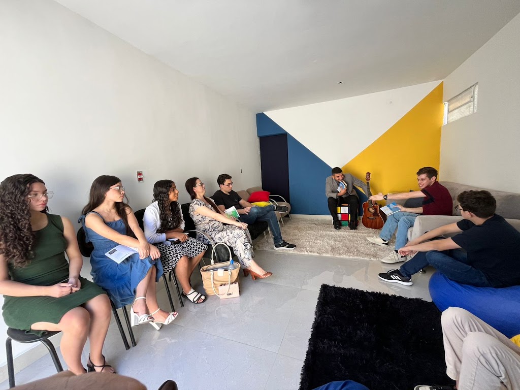 Fachada de IASD Centro de Influência