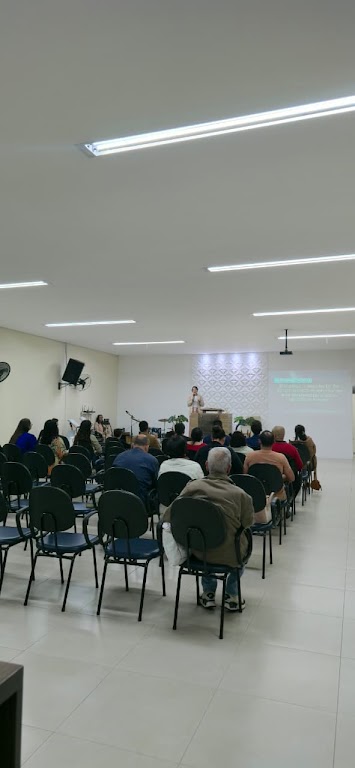 Fachada de Igreja Missionária Pela Trindade