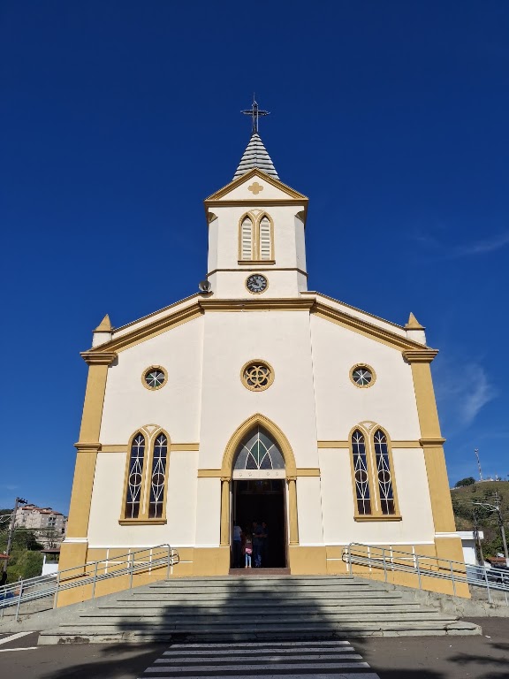 Fachada de Paróquia Nossa Senhora das Brotas