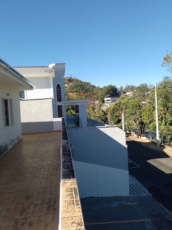 Fachada de CCB Central de Águas de Lindóia - Jardim Nova Lindóia