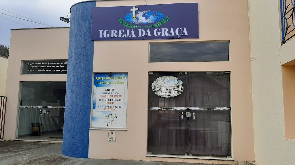 Fachada de IIGD Águas de Lindóia ( Igreja Internacional da Graça de Deus)