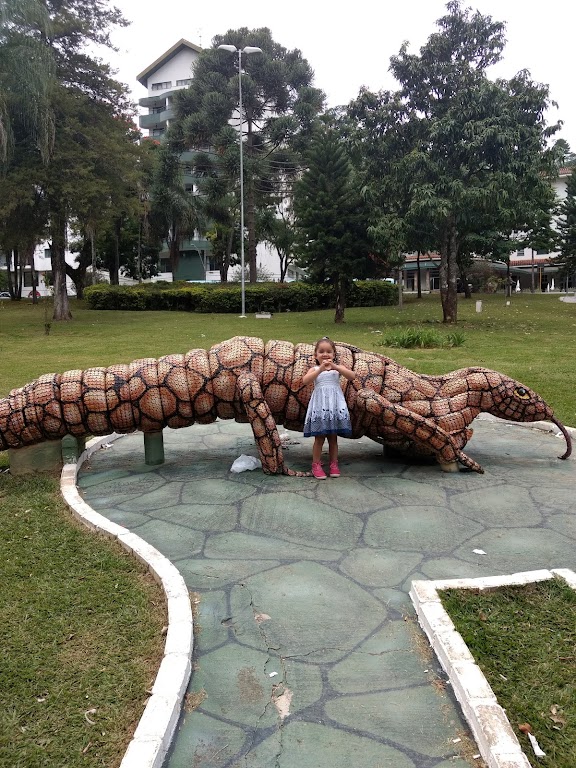 Fachada de Creche Municipal Jardim Das Aves
