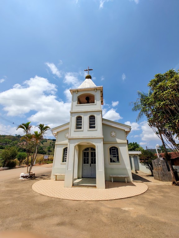 Fachada de Igreja de São Sebastião (Bairro dos Marianos)