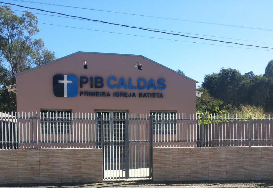 Fachada de Primeira Igreja Batista de Caldas