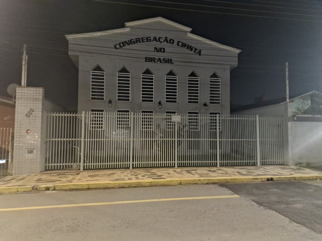 Fachada de Congregação Cristã no Brasil Kennedy 2