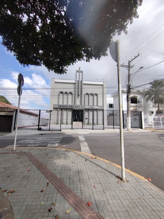 Fachada de Primeira Igreja Batista de Varginha